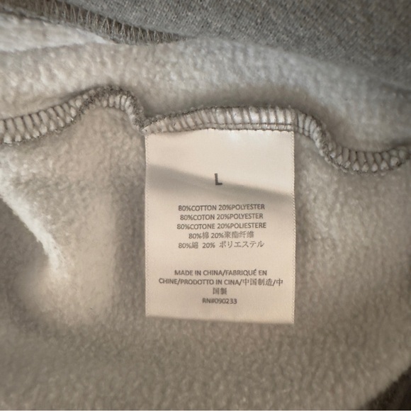 ‼️ SOLD on MARKETPLACE ‼️ ESSENTIALS x FEAR OF GOD Men’s Sweater Light Gray - Picture 5 of 5